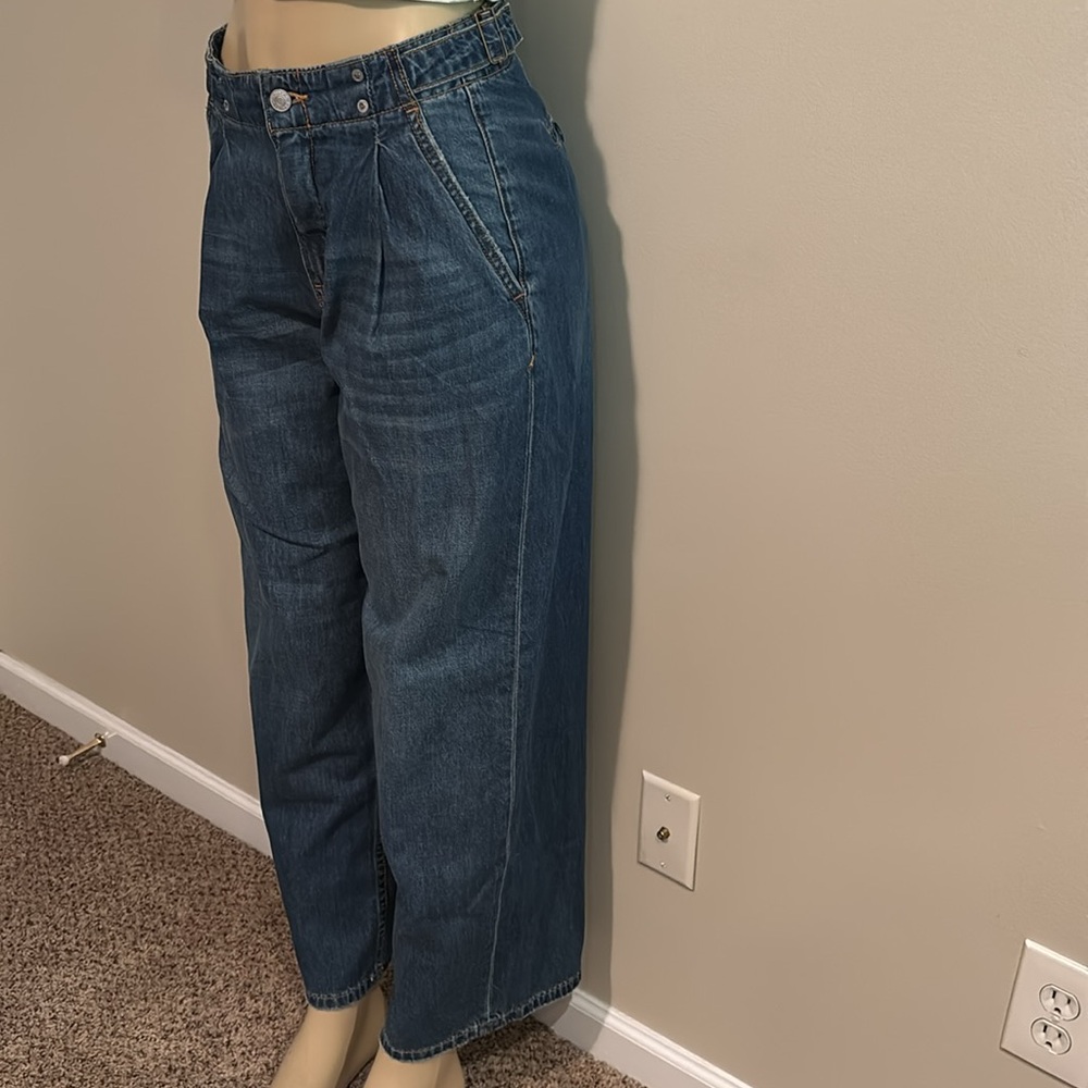 Pilcro The Pleated Baggy Jeans size 26P - Picture 9 of 13